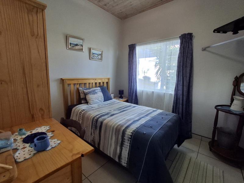 4 Bedroom Property for Sale in Golden Mile Western Cape